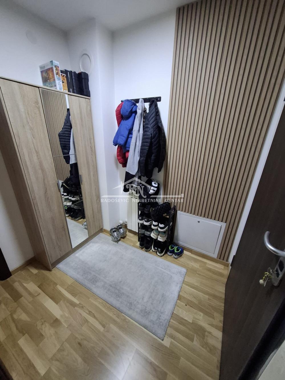 Stan na prodaju u Beogradu, Višnjička banja, dvosoban, 44m2, cena 165000 evra