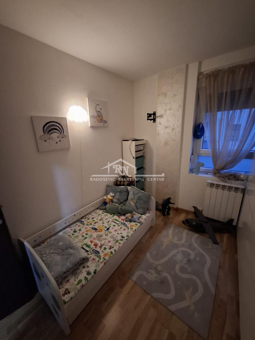 Stan na prodaju u Beogradu, Višnjička banja, dvosoban, 44m2, cena 165000 evra