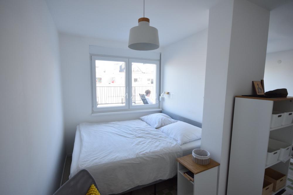 Stan na prodaju u Beogradu, Stari grad, jednoiposoban, 31m2, cena 175000 evra