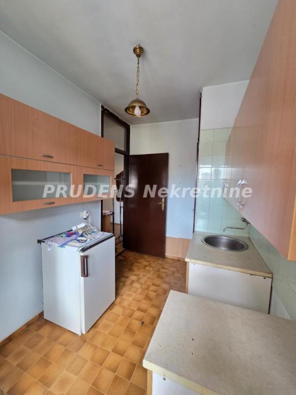 Stan na prodaju u Beogradu, Palilula, cetvorosoban, 114m2, cena 350000 evra