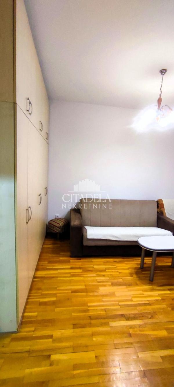 Stan na prodaju u Beogradu, Pašino brdo, jednosoban, 27m2, cena 135000 evra