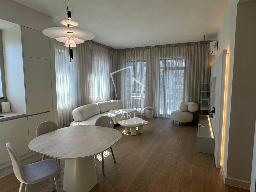 Stan na prodaju u Beogradu, Beograd na vodi, trosoban, 81m2, cena 395000 evra