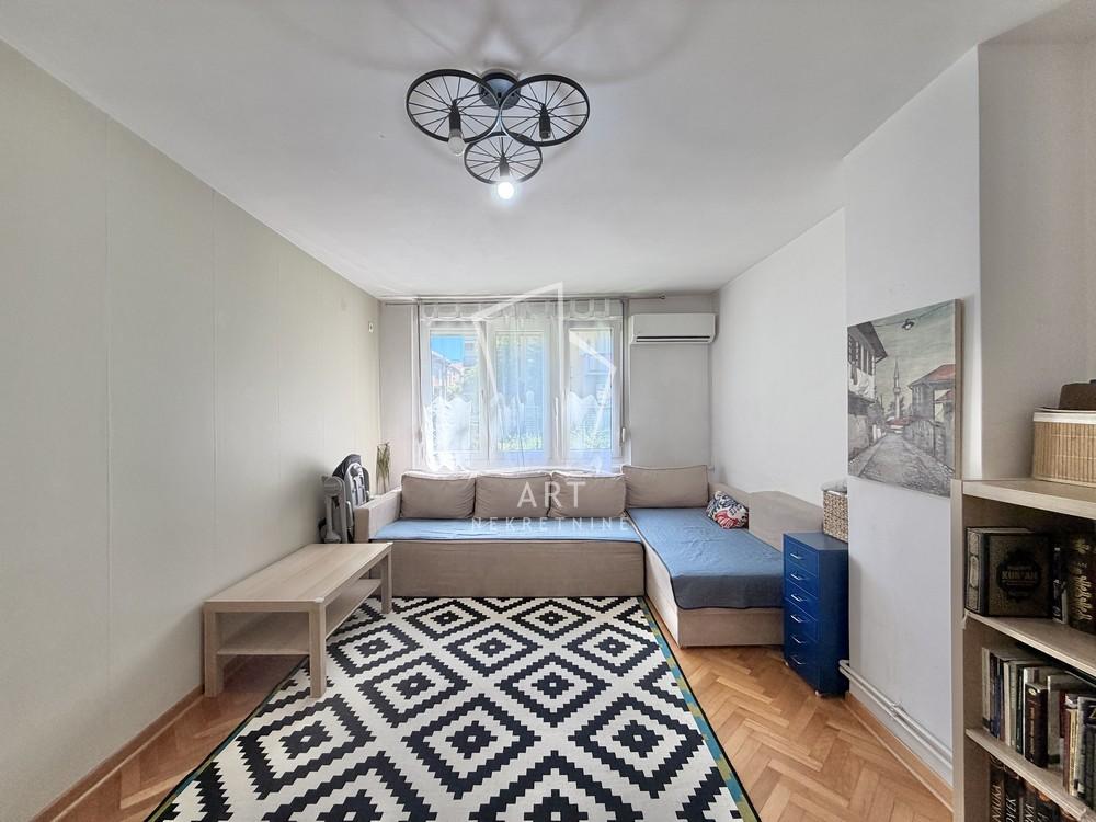 Stan na prodaju u Beogradu, Pašino brdo, dvosoban, 45m2, cena 189000 evra