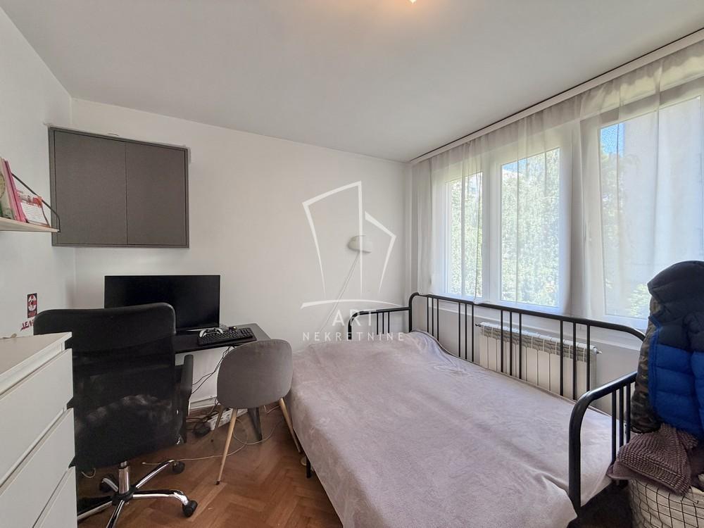 Stan na prodaju u Beogradu, Pašino brdo, dvosoban, 45m2, cena 189000 evra