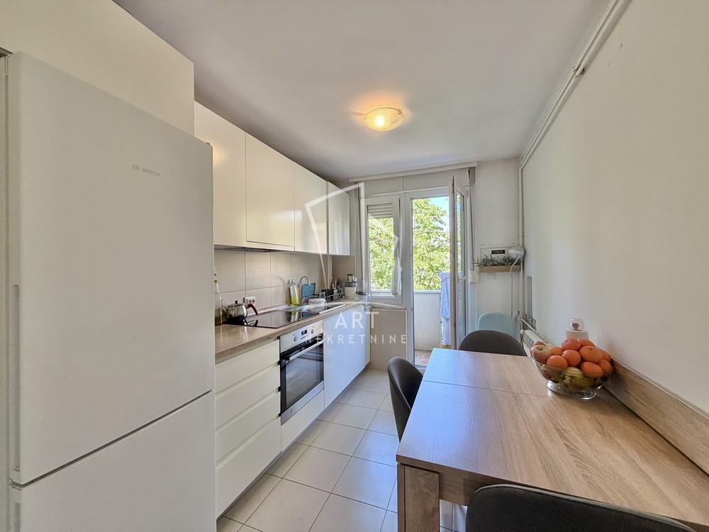 Stan na prodaju u Beogradu, Pašino brdo, dvosoban, 45m2, cena 189000 evra