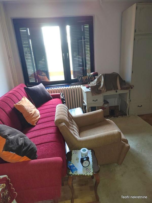 Stan na prodaju u Beogradu, Višnjička banja, dvoiposoban, 70m2, cena 165000 evra