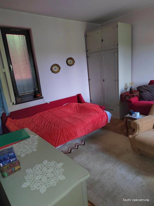Stan na prodaju u Beogradu, Višnjička banja, dvoiposoban, 70m2, cena 165000 evra