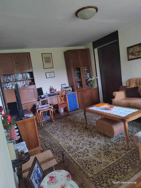 Stan na prodaju u Beogradu, Višnjička banja, dvoiposoban, 70m2, cena 165000 evra