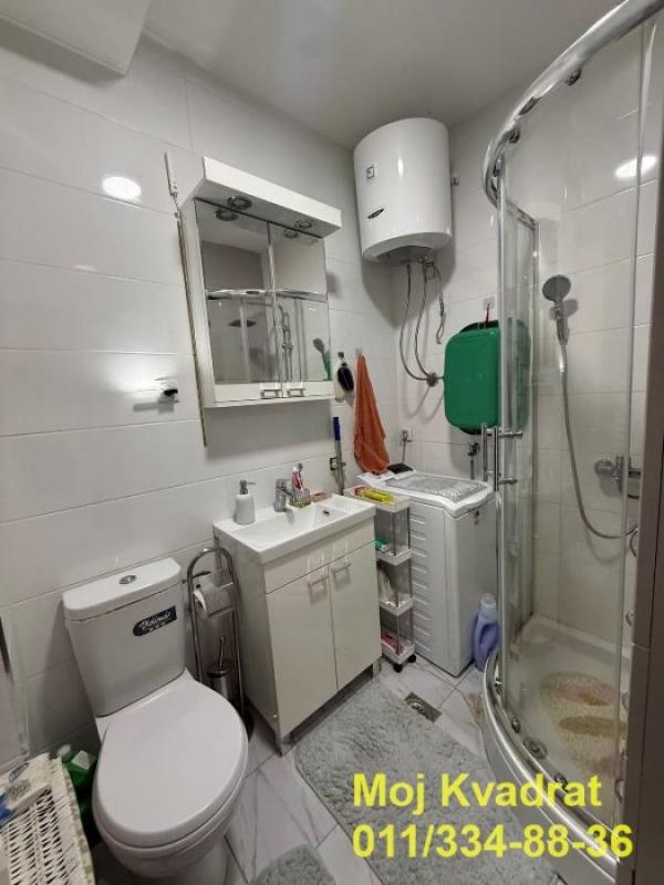 Stan na prodaju u Beogradu, Voždovac, jednoiposoban, 45m2, cena 150000 evra