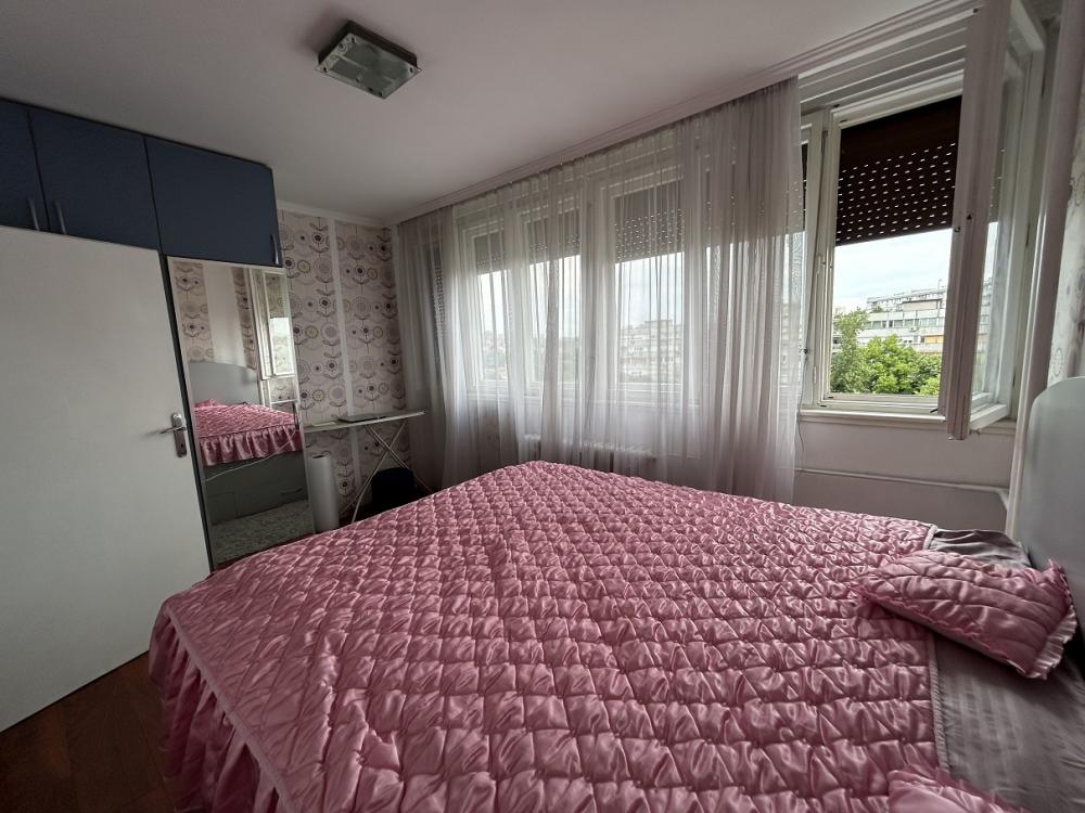 Stan na prodaju u Beogradu, Konjarnik, dvosoban, 58m2, cena 191000 evra