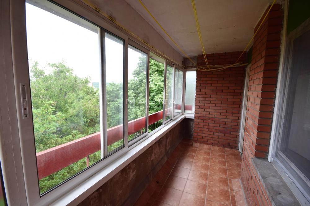 Stan na prodaju u Beogradu, Rakovica, jednoiposoban, 44m2, cena 122000 evra