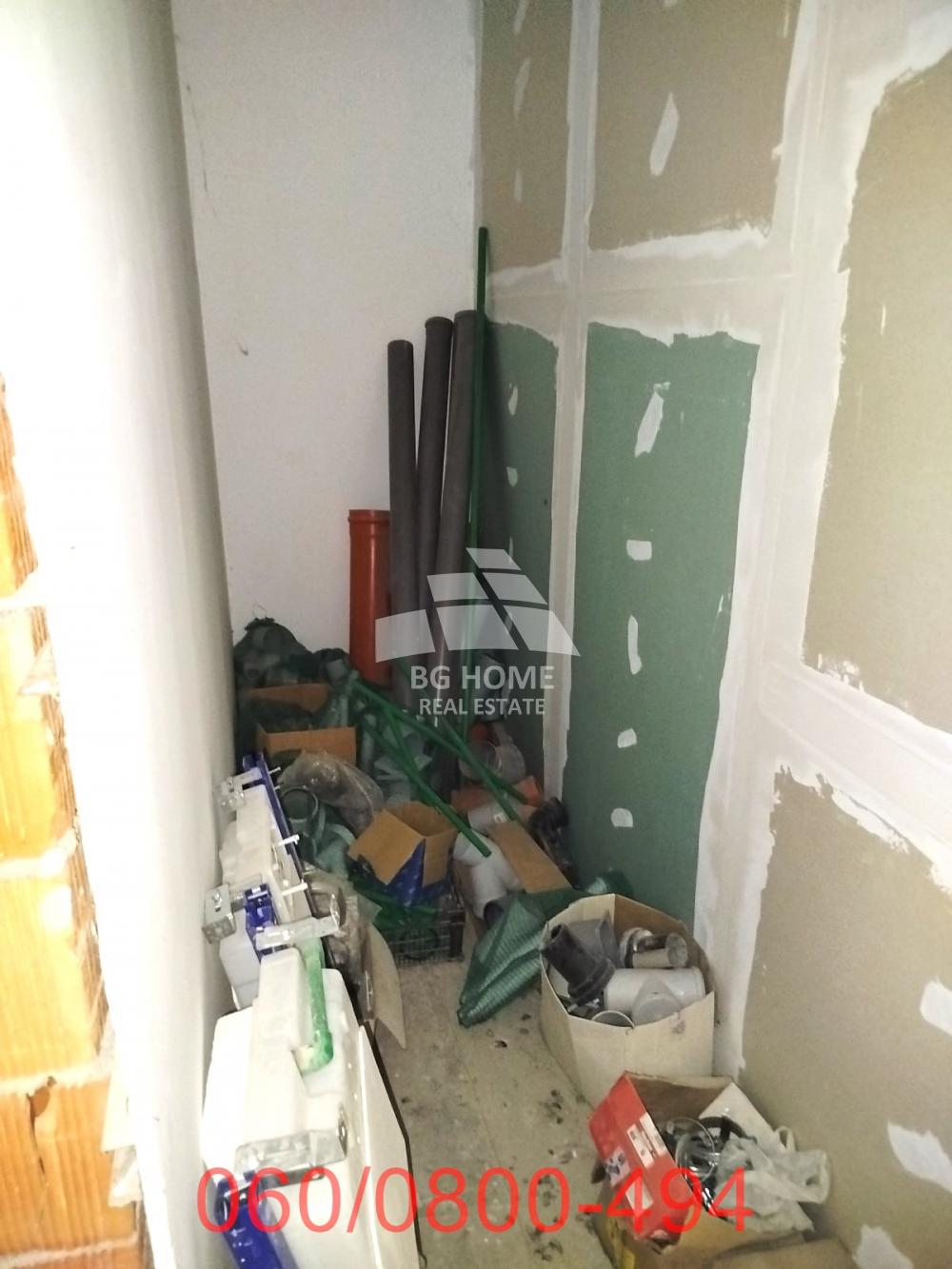 Stan na prodaju u Beogradu, Zemun, jednosoban, 110m2, cena 270000 evra