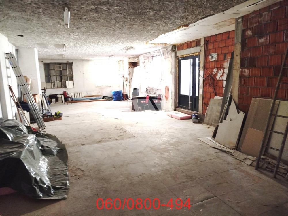 Stan na prodaju u Beogradu, Zemun, jednosoban, 110m2, cena 270000 evra