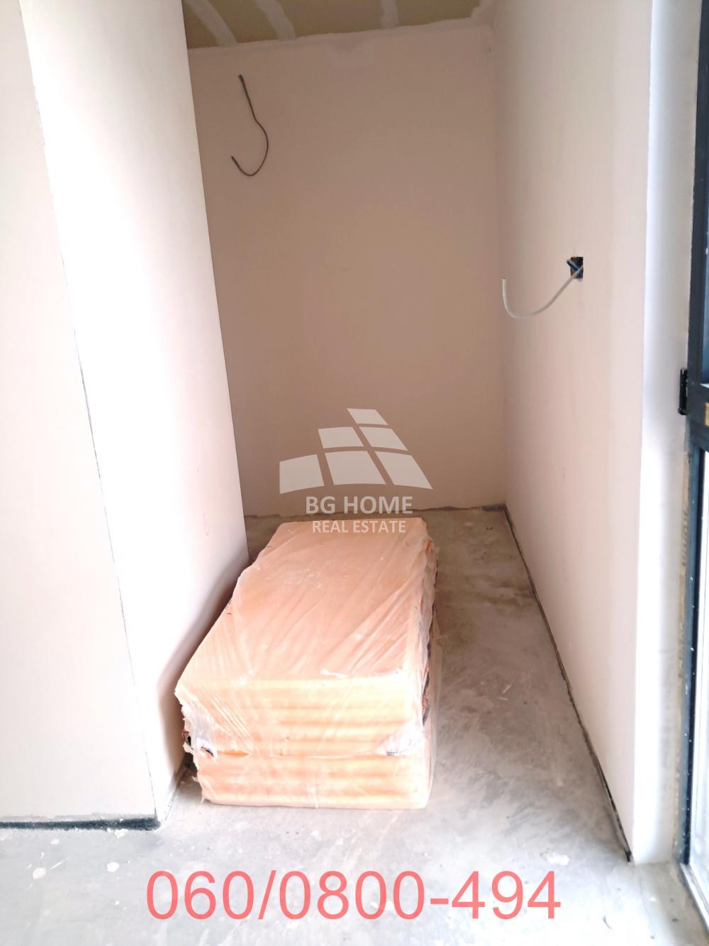 Stan na prodaju u Beogradu, Pašino brdo, trosoban, 60m2, cena 225000 evra