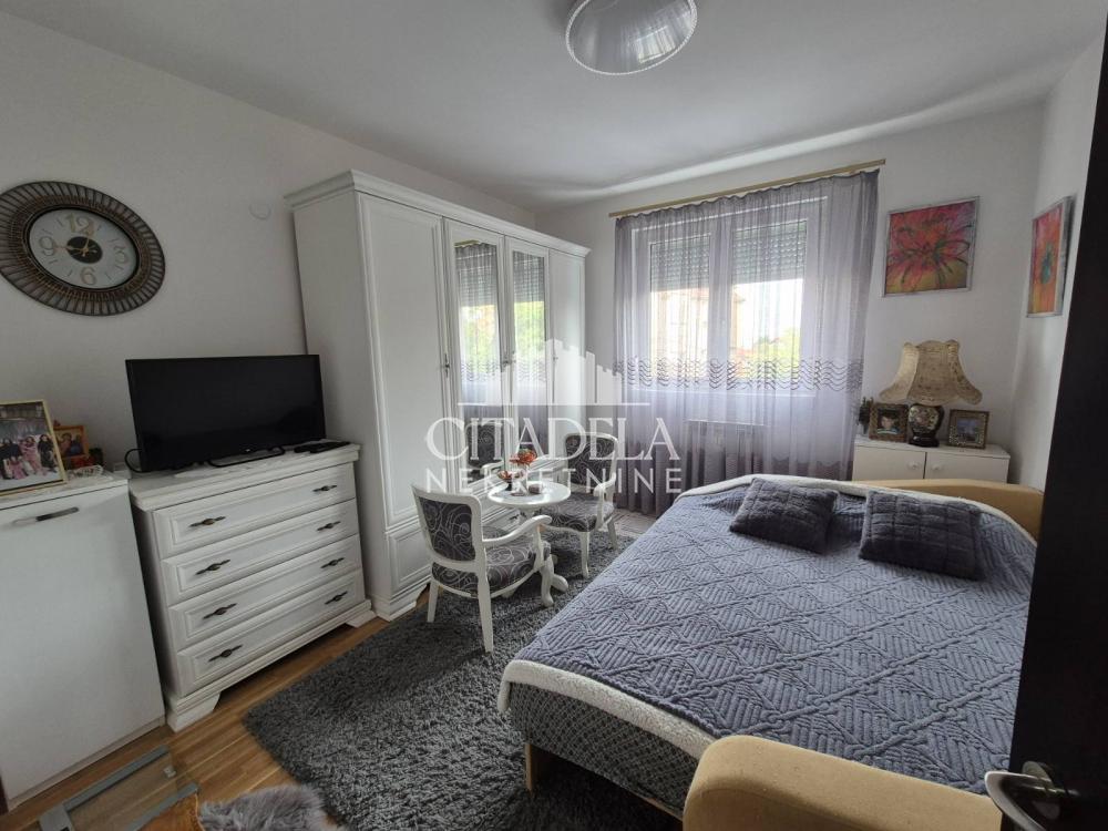Stan na prodaju u Beogradu, Voždovac, jednoiposoban, 45m2, cena 150000 evra