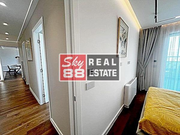Stan na prodaju u Beogradu, Voždovac, cetvorosoban, 114m2, cena 788000 evra