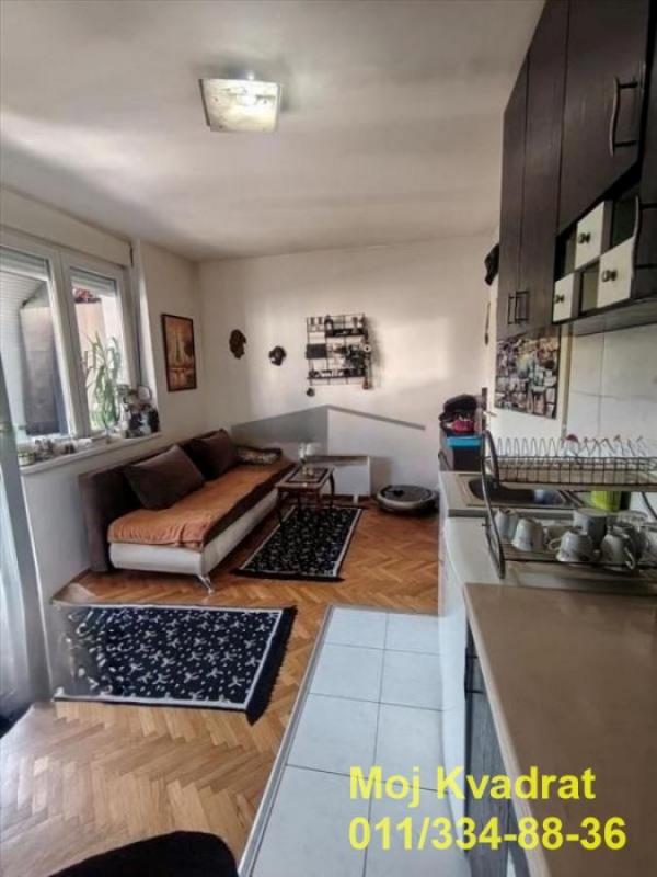 Stan na prodaju u Beogradu, Zemun Kej, jednosoban, 26m2, cena 124000 evra