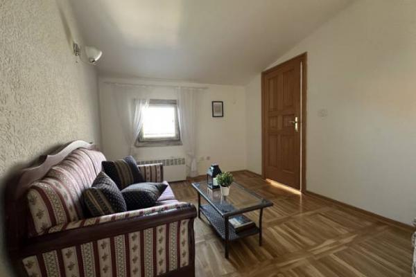 Stan na prodaju u Beogradu, Vračar (Hram), trosoban, 93m2, cena 345000 evra