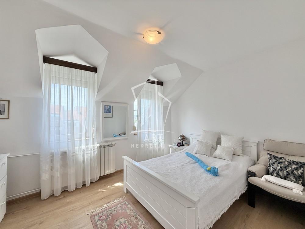 Stan na prodaju u Beogradu, Mirijevo, 130m2, cena 360000 evra