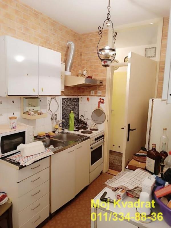 Stan na prodaju u Beogradu, Medaković 2, jednoiposoban, 53m2, cena 144550 evra