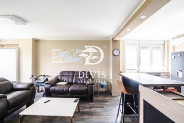 Stan na prodaju u Beogradu, Zemun, dvosoban, 58m2, cena 230000 evra
