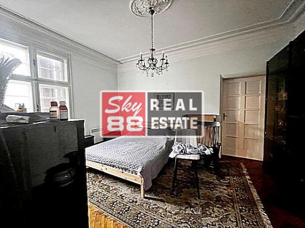 Stan na prodaju u Beogradu, Stari grad, cetvorosoban, 92m2, cena 423000 evra