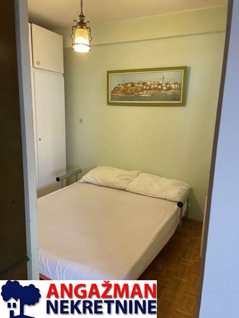 Stan na prodaju u Beogradu, Novi Beograd blok 30 (B92), dvosoban, 63m2, cena 245000 evra