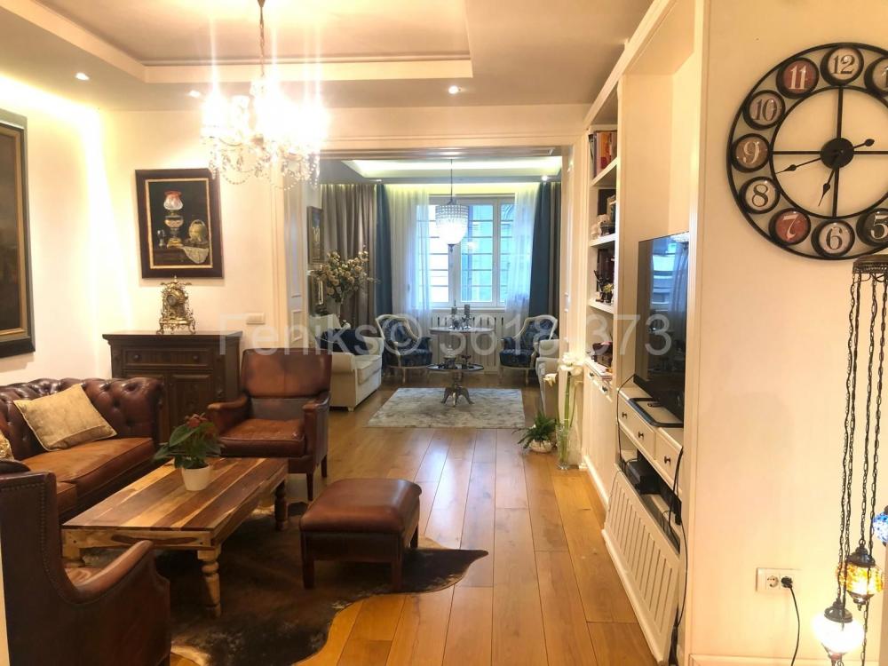 Stan na prodaju u Beogradu, Beograd (Skupština), trosoban, 95m2, cena 417000 evra
