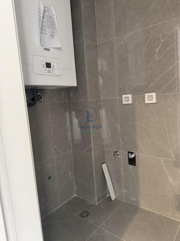 Stan na prodaju u Beogradu, Bežanijska kosa, cetvorosoban, 103m2, cena 382173 evra