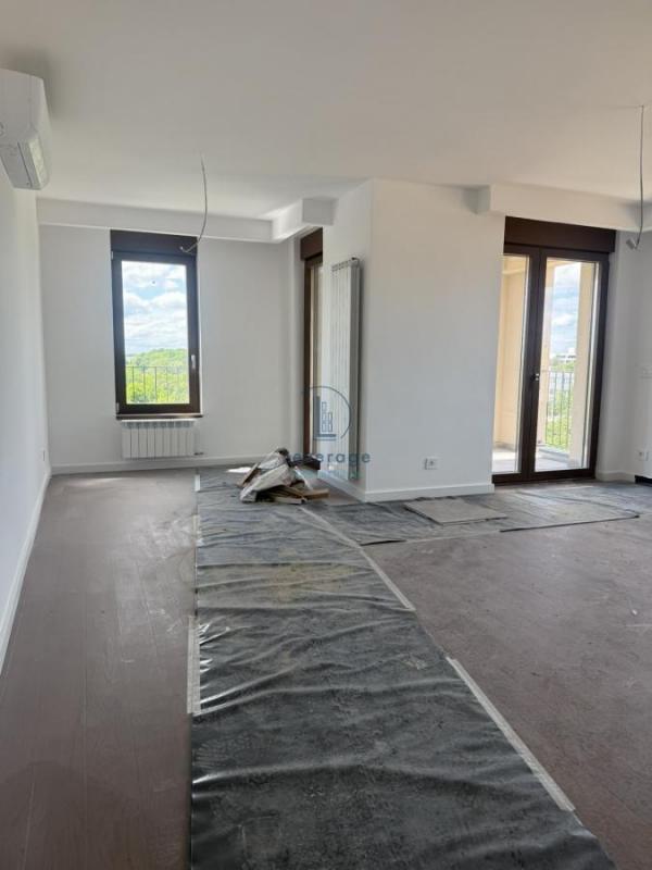 Stan na prodaju u Beogradu, Bežanijska kosa, cetvorosoban, 103m2, cena 382173 evra