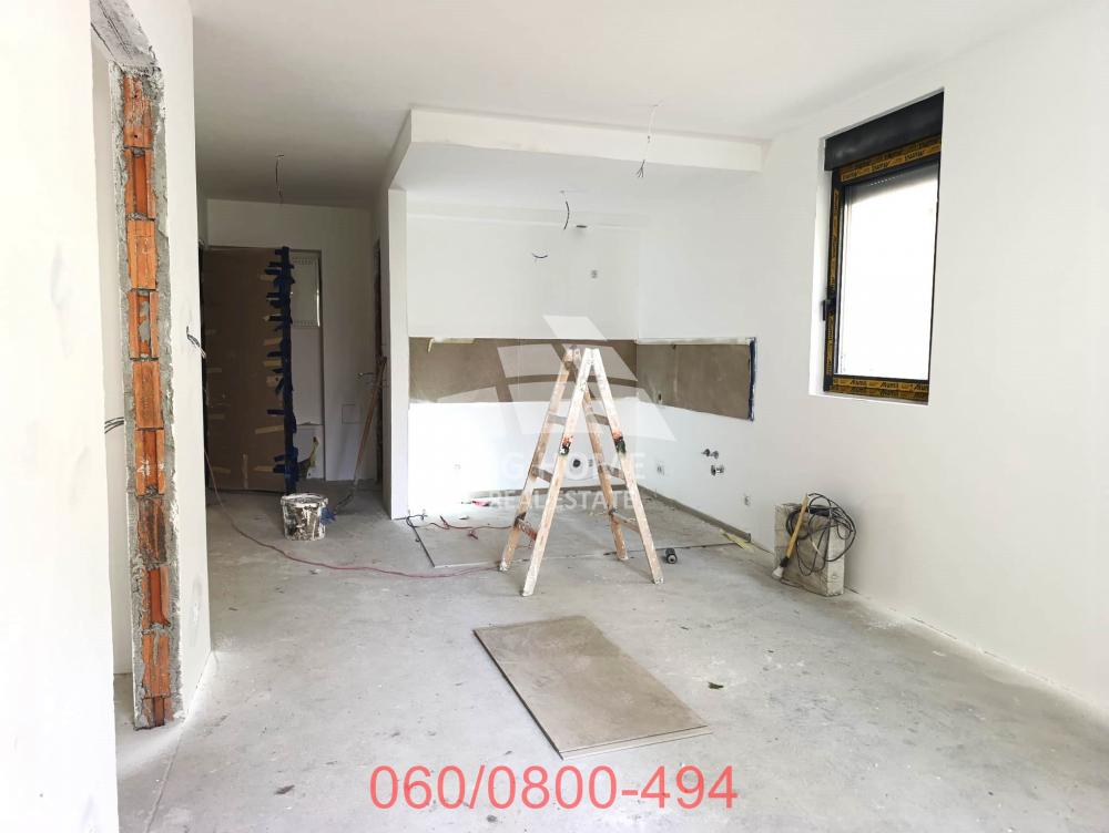 Stan na prodaju u Beogradu, Autokomanda, dvoiposoban, 74m2, cena 332200 evra