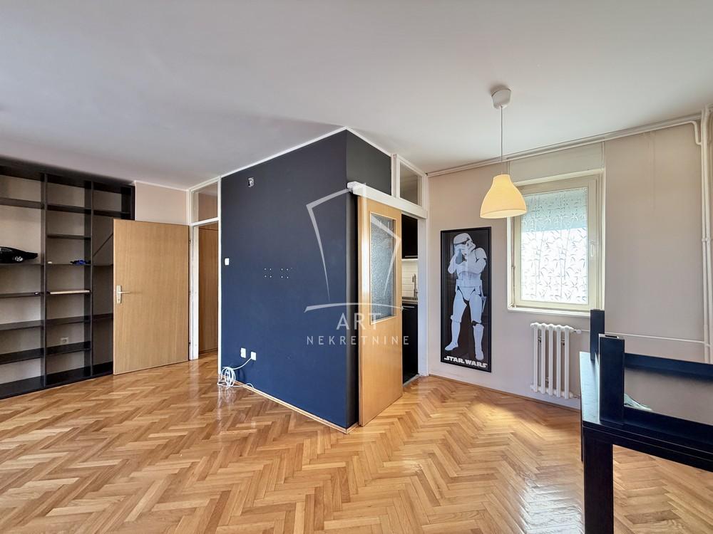 Stan na prodaju u Beogradu, Palilula, trosoban, 90m2, cena 355000 evra