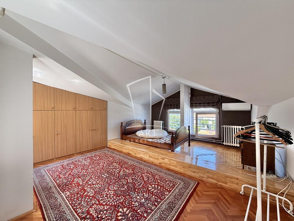 Stan na prodaju u Beogradu, Palilula, trosoban, 90m2, cena 355000 evra