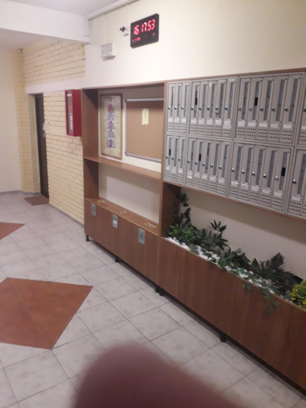Stan na prodaju u Beogradu, Labudovo brdo, troiposoban, 83m2, cena 240000 evra