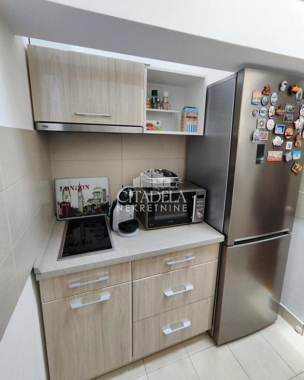 Stan na prodaju u Beogradu, Voždovac, dvosoban, 35m2, cena 185000 evra