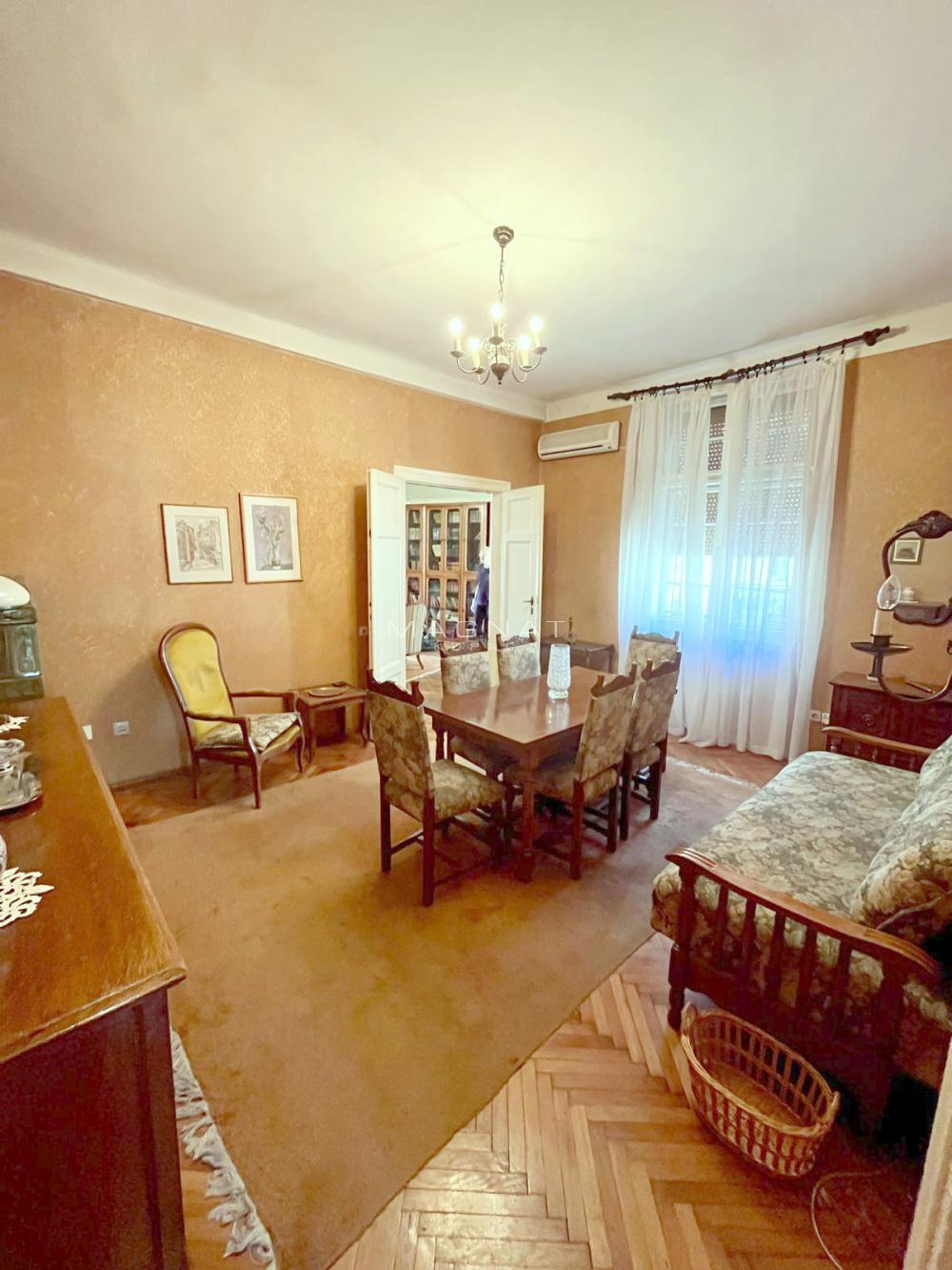Stan na prodaju u Beogradu, Stari grad, cetvorosoban, 103m2, cena 330000 evra
