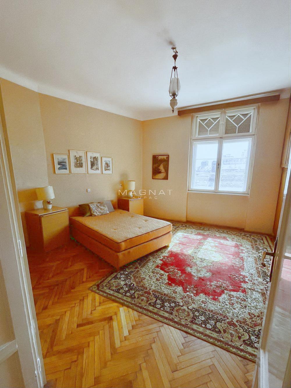 Stan na prodaju u Beogradu, Stari grad, cetvorosoban, 103m2, cena 330000 evra