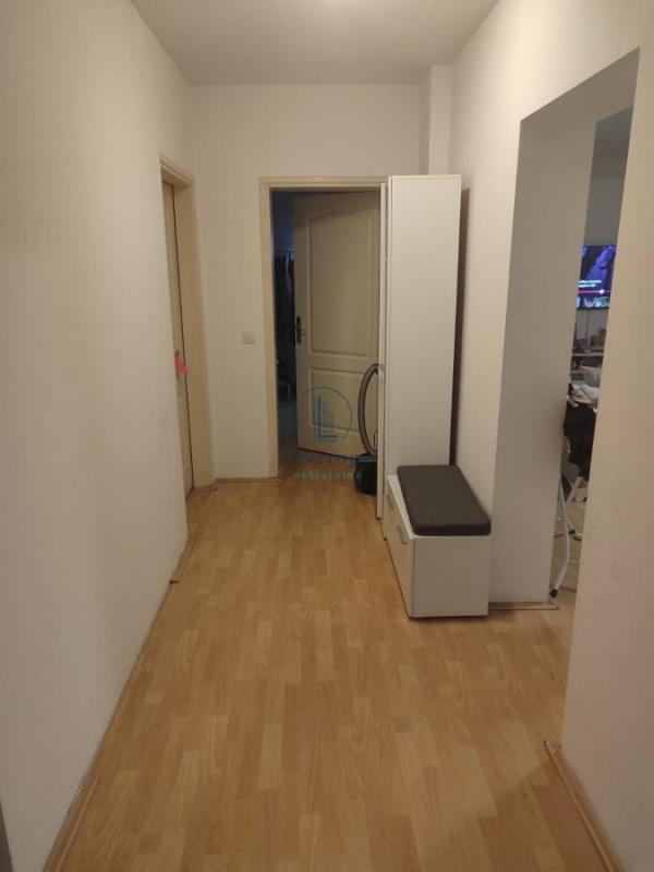 Stan na prodaju u Beogradu, trosoban, 82m2, cena 106000 evra