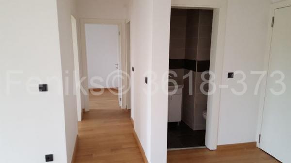 Stan na prodaju u Beogradu, Voždovac, cetvorosoban, 76m2, cena 299000 evra