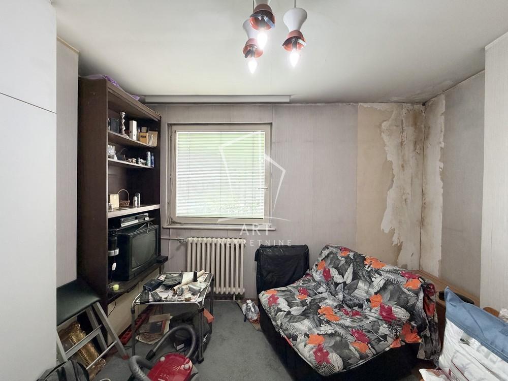 Stan na prodaju u Beogradu, Novi Beograd blok 62, dvoiposoban, 71m2, cena 210000 evra