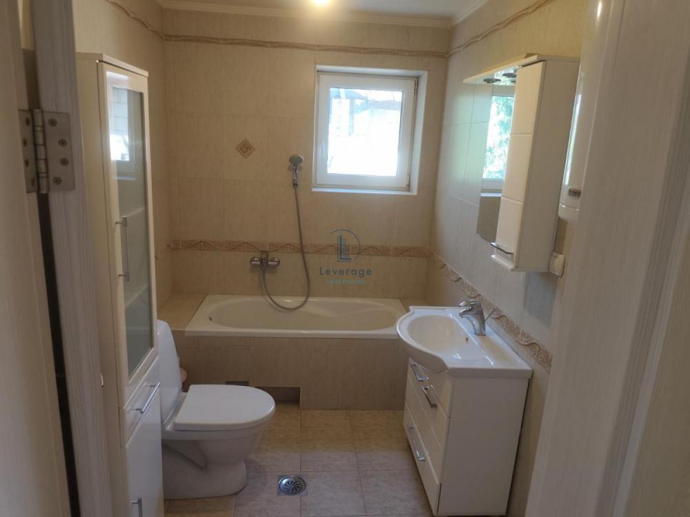 Stan na prodaju u Beogradu, Jajinci, cetvorosoban, 115m2, cena 301600 evra