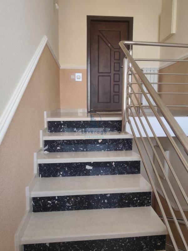 Stan na prodaju u Beogradu, Jajinci, cetvorosoban, 115m2, cena 301600 evra