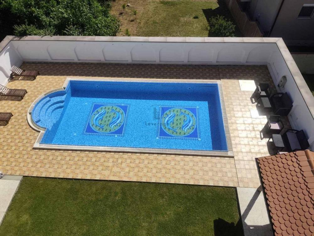 Stan na prodaju u Beogradu, Jajinci, cetvorosoban, 99m2, cena 247500 evra