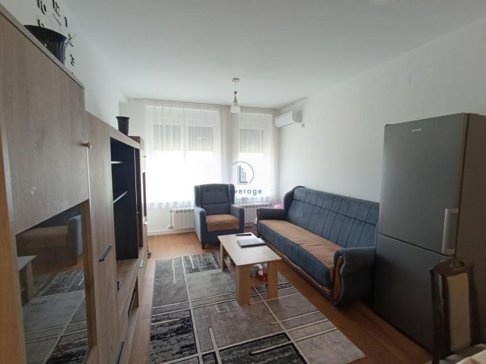 Stan na prodaju u Beogradu, jednoiposoban, 40m2, cena 70000 evra