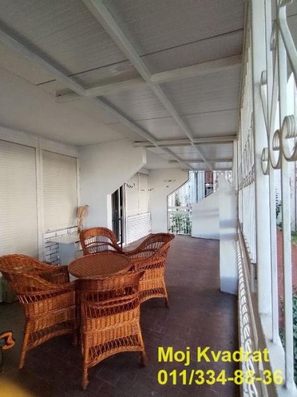 Stan na prodaju u Beogradu, Novi Beograd blok 70 (Kineski TC), trosoban, 106m2, cena 325000 evra