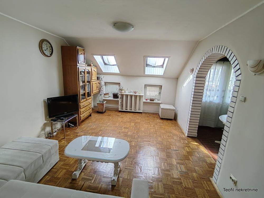 Stan na prodaju u Beogradu, Beograd (centar), troiposoban, 105m2, cena 350000 evra