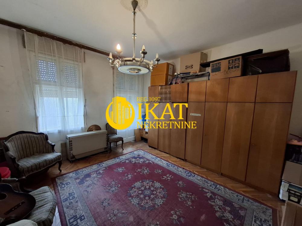 Stan na prodaju u Beogradu, Vračar, cetvorosoban, 107m2, cena 485000 evra