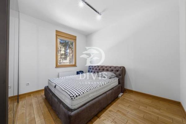 Stan na prodaju u Beogradu, Crveni Krst, cetvorosoban, 118m2, cena 470000 evra