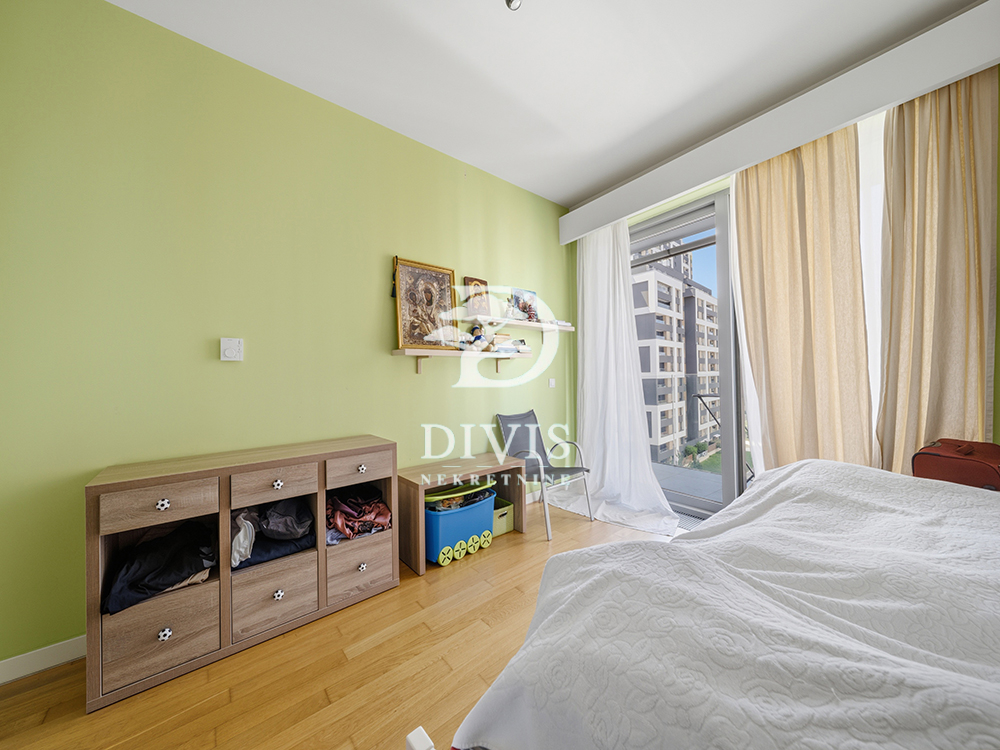 Stan na prodaju u Beogradu, Novi Beograd blok 65, dvosoban, 63m2, cena 289000 evra