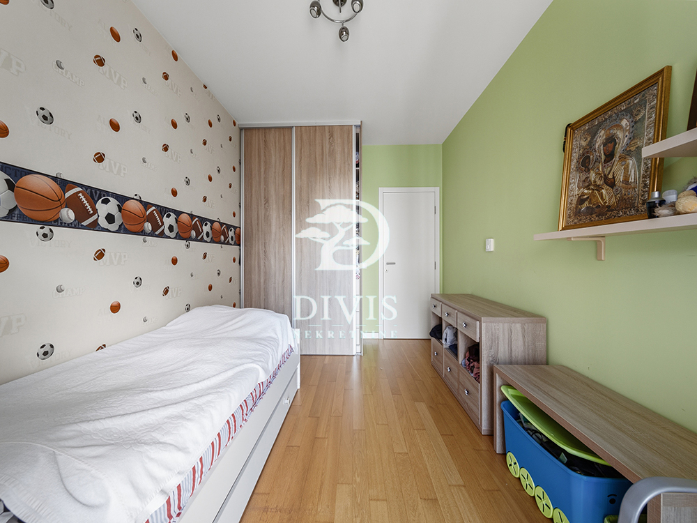 Stan na prodaju u Beogradu, Novi Beograd blok 65, dvosoban, 63m2, cena 289000 evra